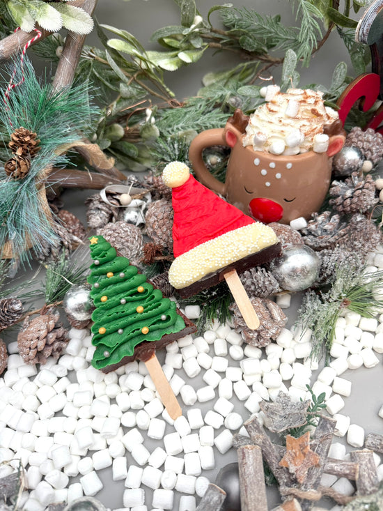 Christmas Brownie Pops – Santa Hats & Trees